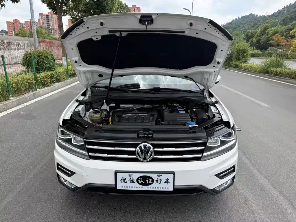 Volkswagen Tiguan L — миниатюра 8