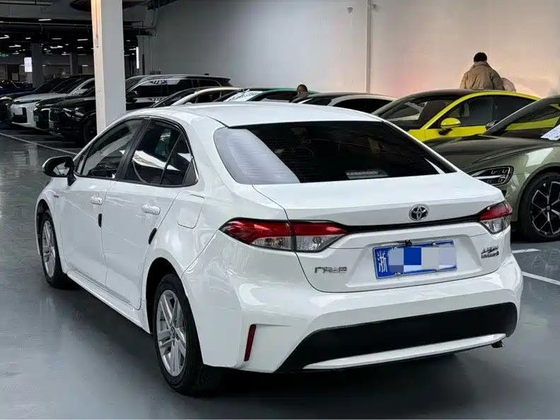 TOYOTA LEI LING