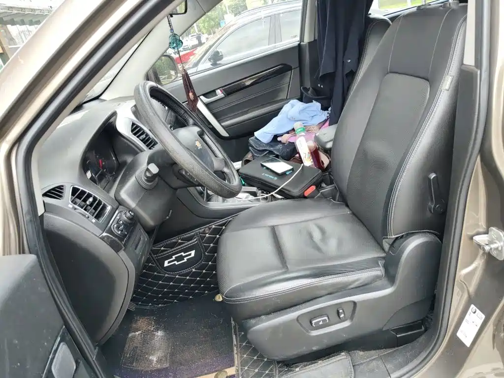 Chevrolet Captiva — миниатюра 11