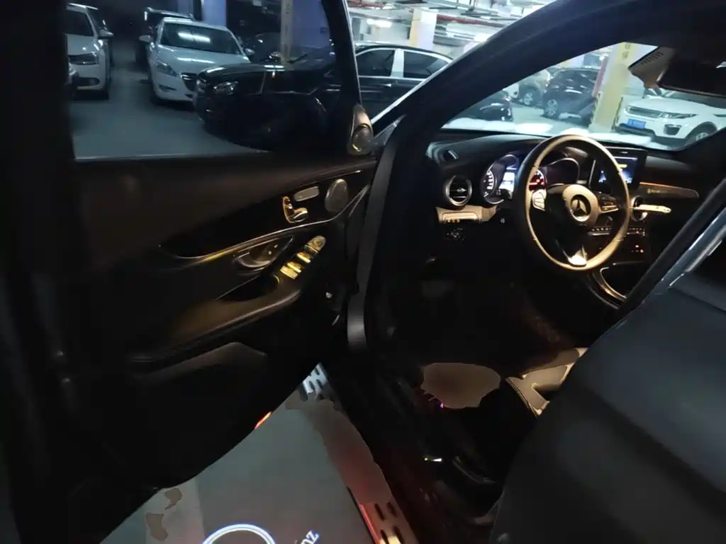 Mercedes-Benz GLC — миниатюра 16