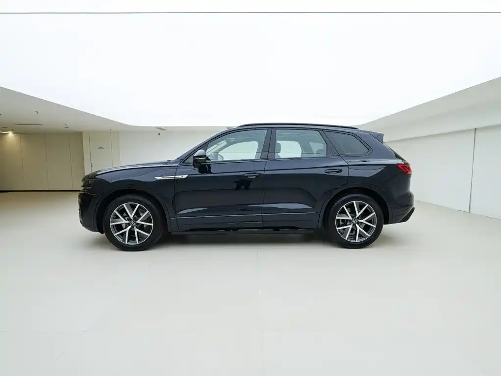 Volkswagen Touareg — миниатюра 4
