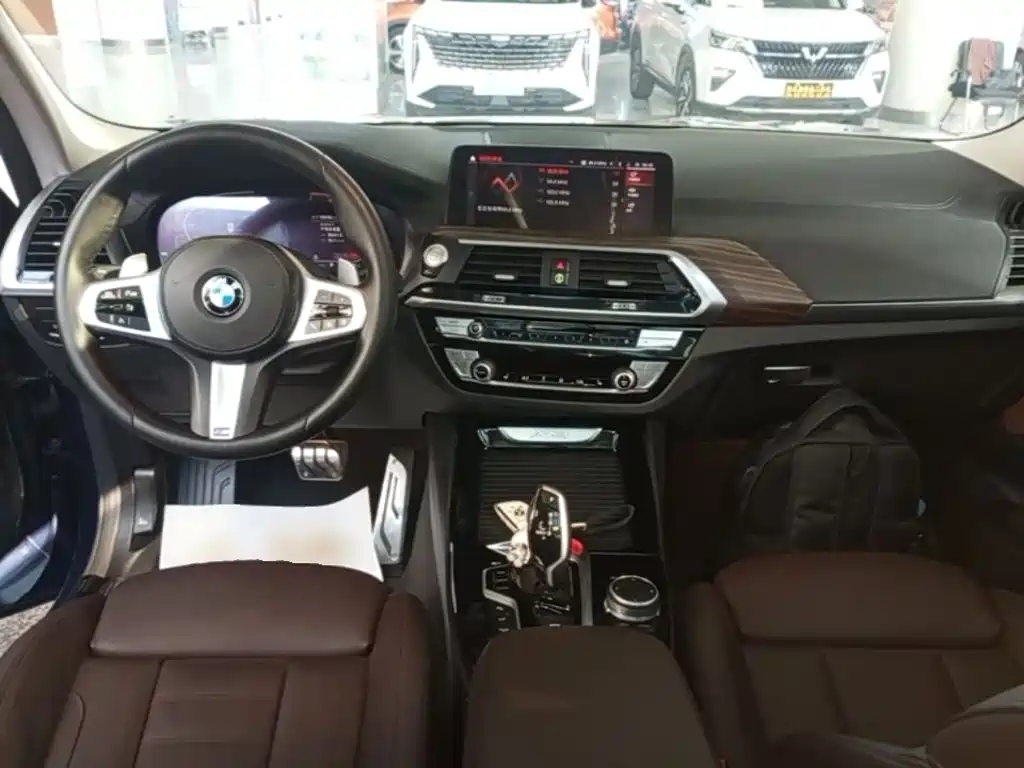 BMW X3 — миниатюра 10
