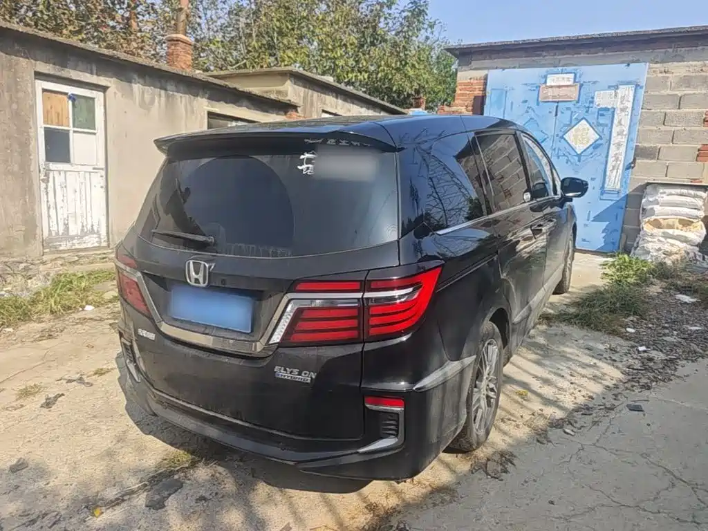 Honda Elysion — миниатюра 7