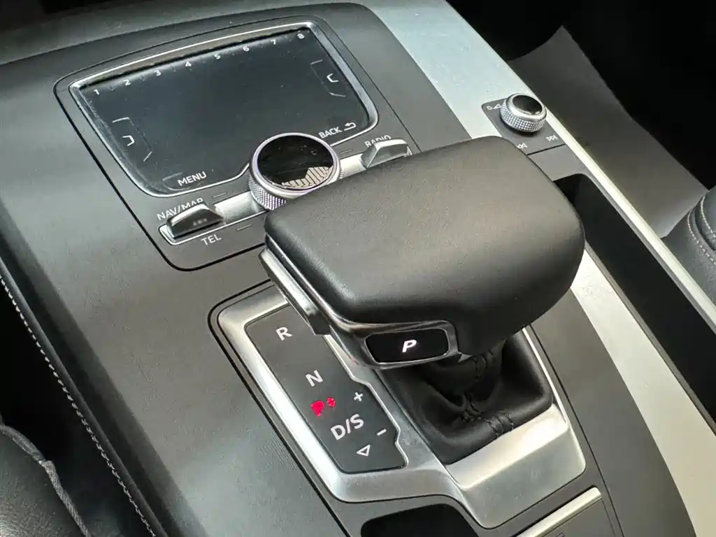 Audi Q5L — миниатюра 17