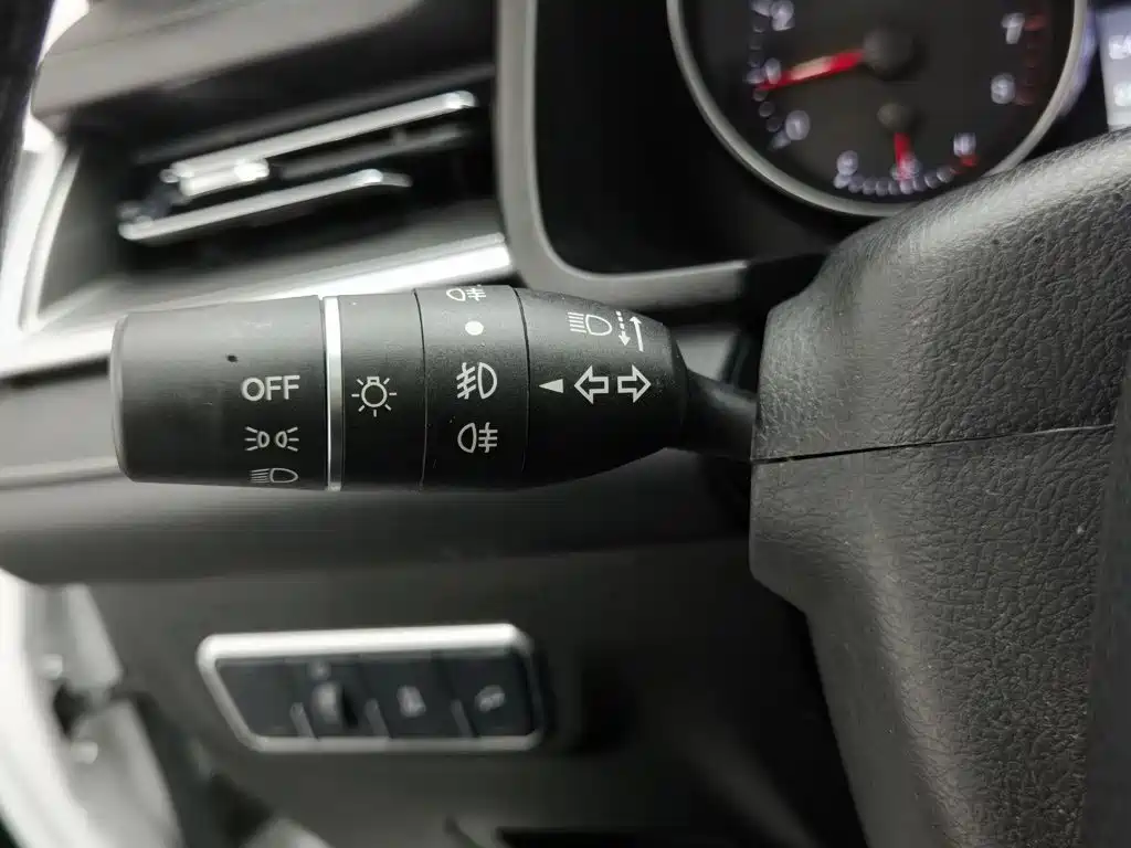 Haval M6 — миниатюра 21