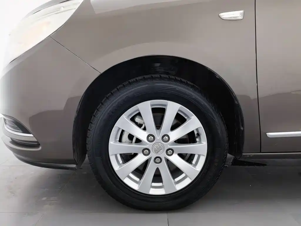 Buick GL8 — миниатюра 17