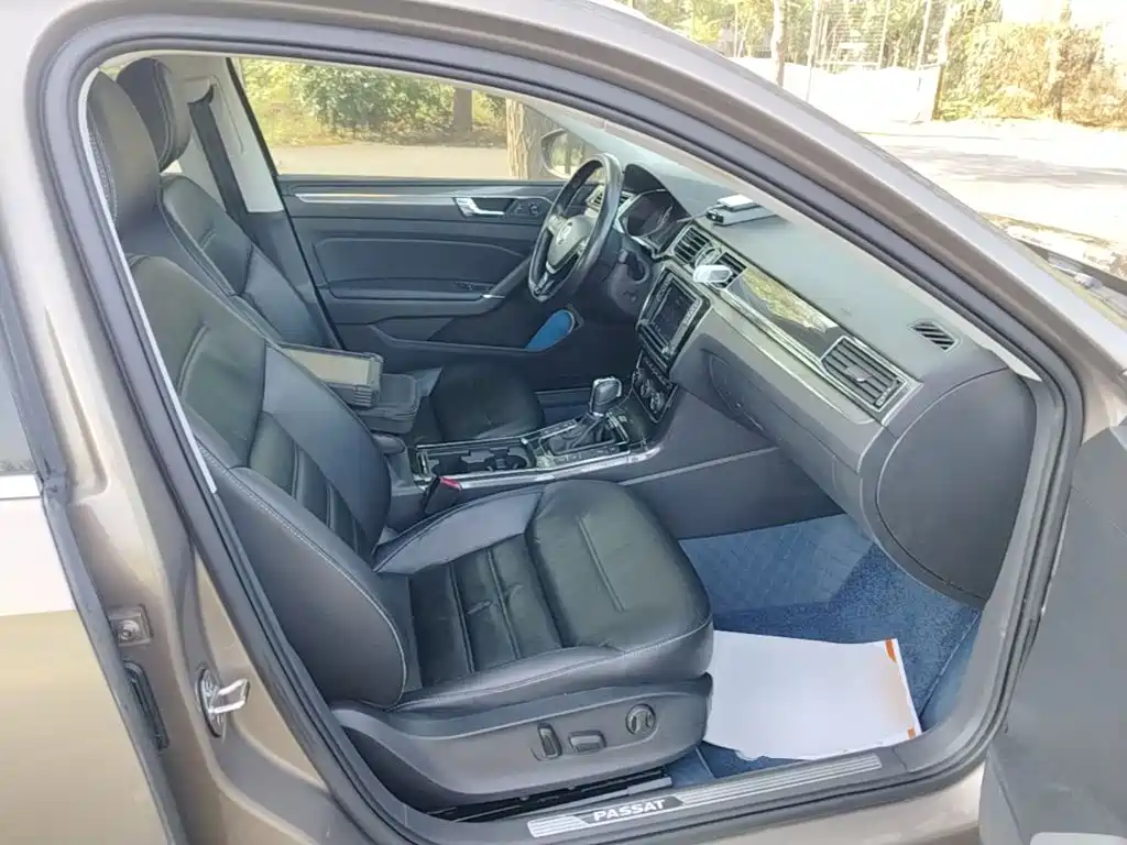 Volkswagen Passat — миниатюра 25
