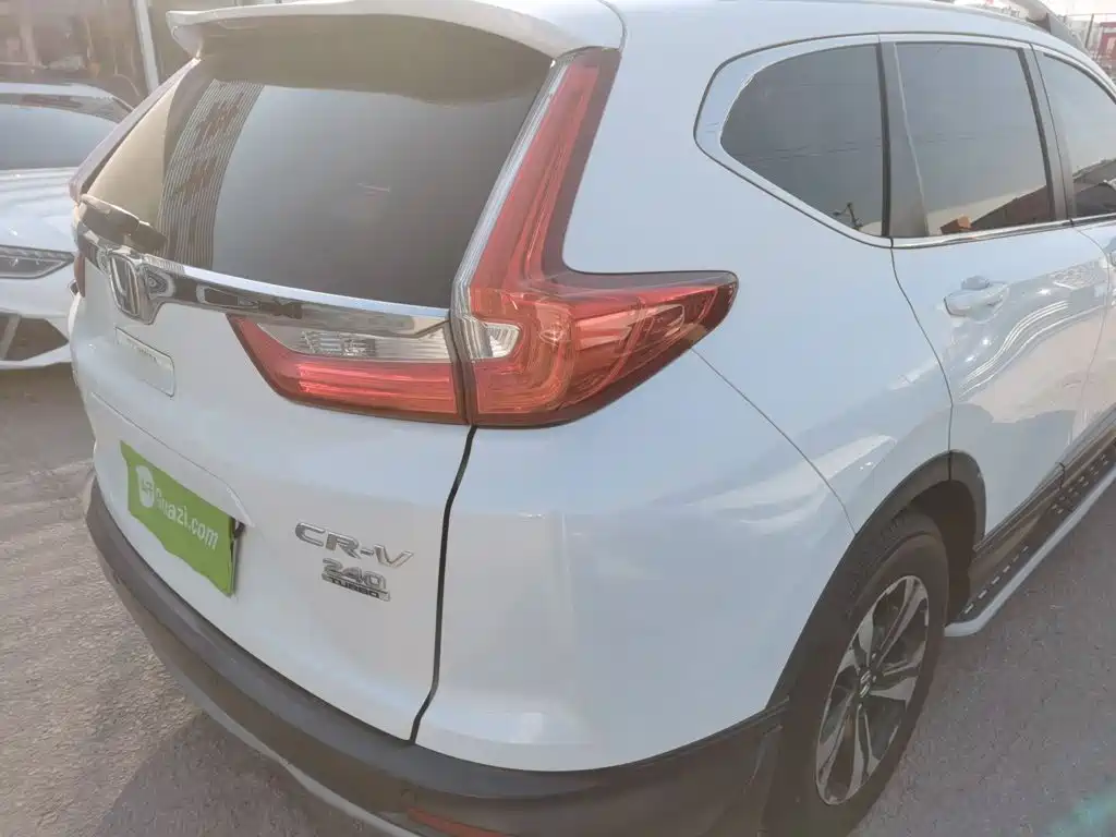 Honda CR-V 2017 240TURBO CVT
