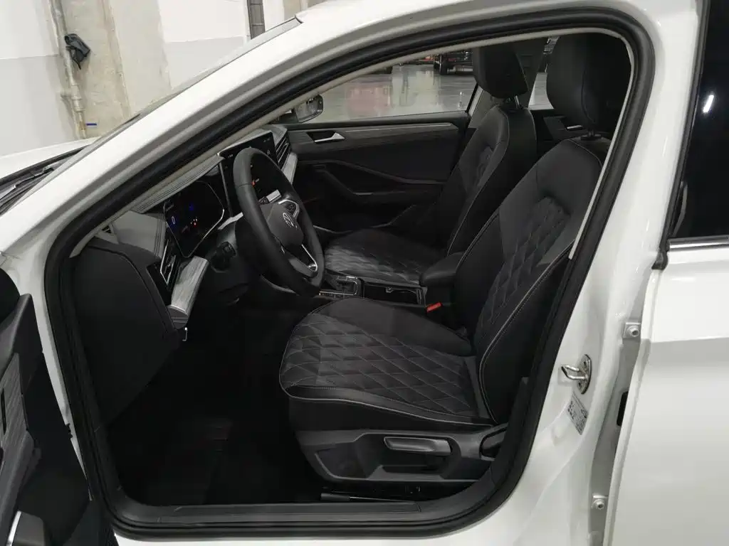Volkswagen Sagitar — миниатюра 10