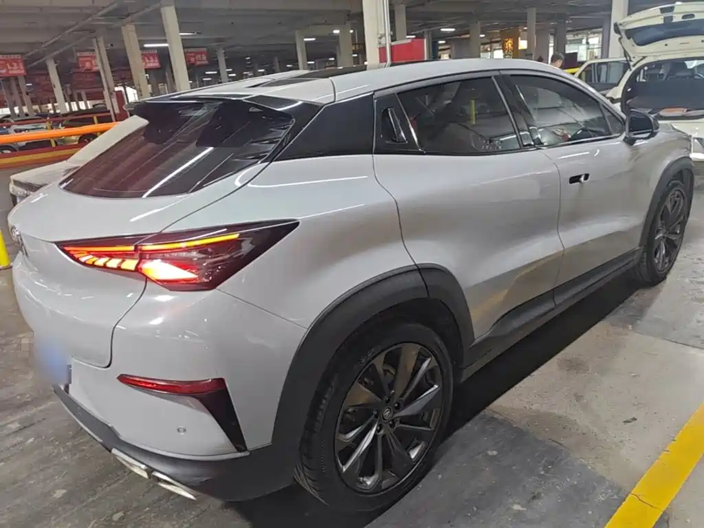 Changan UNI-T — миниатюра 7