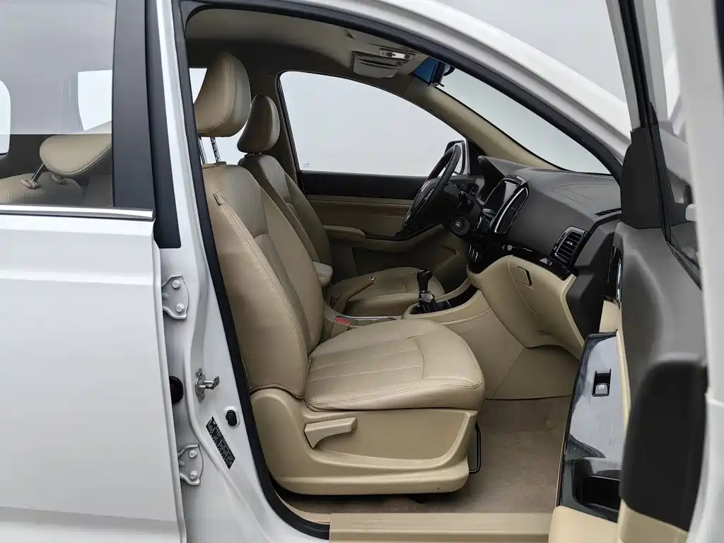 Baojun 730 — миниатюра 23