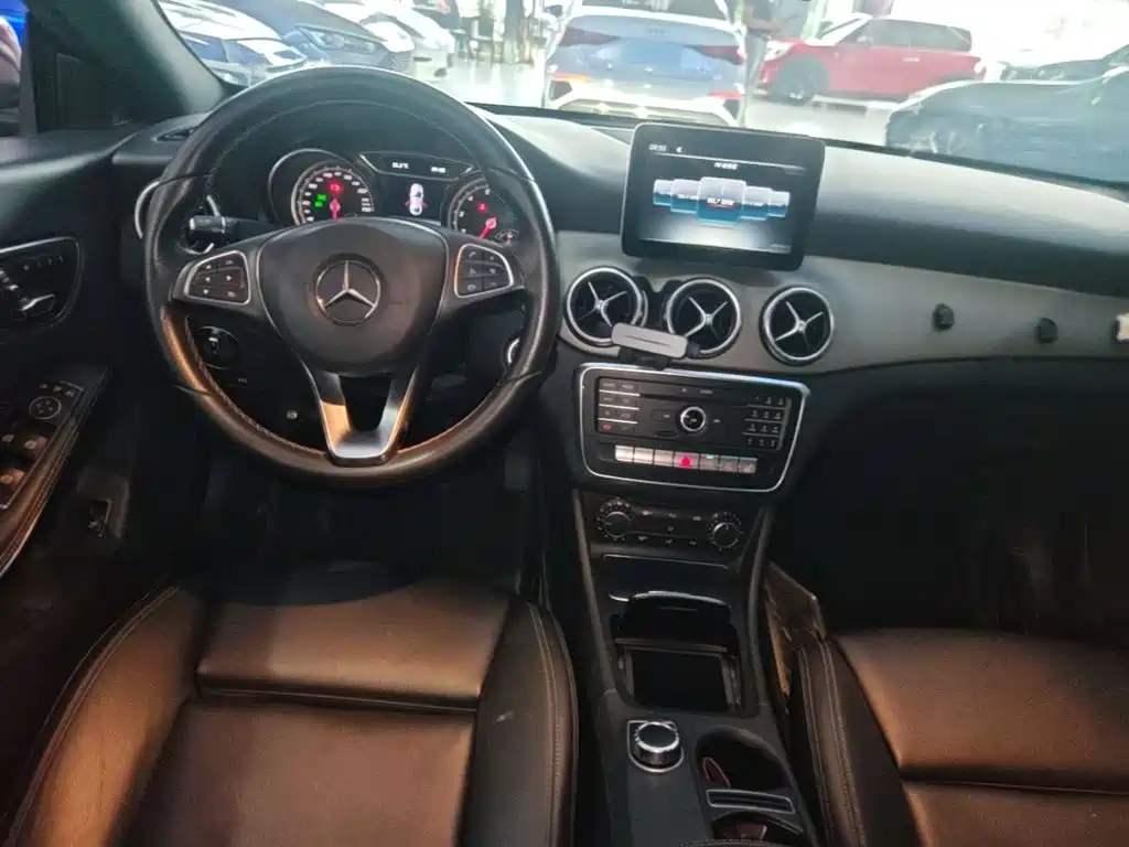 Mercedes-Benz CLA (Import) — миниатюра 10