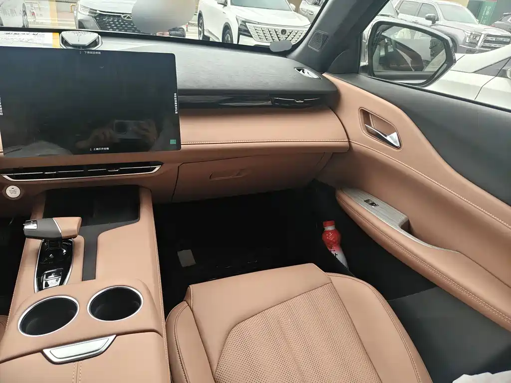 CHANGAN UNI Z NEW ENERGY