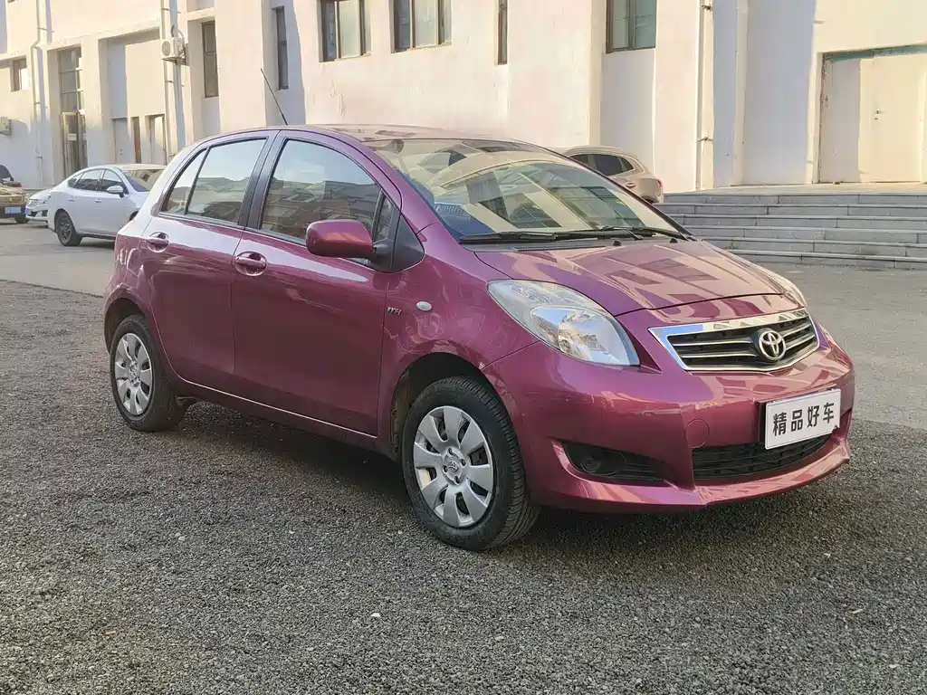 Toyota Yaris — миниатюра 3