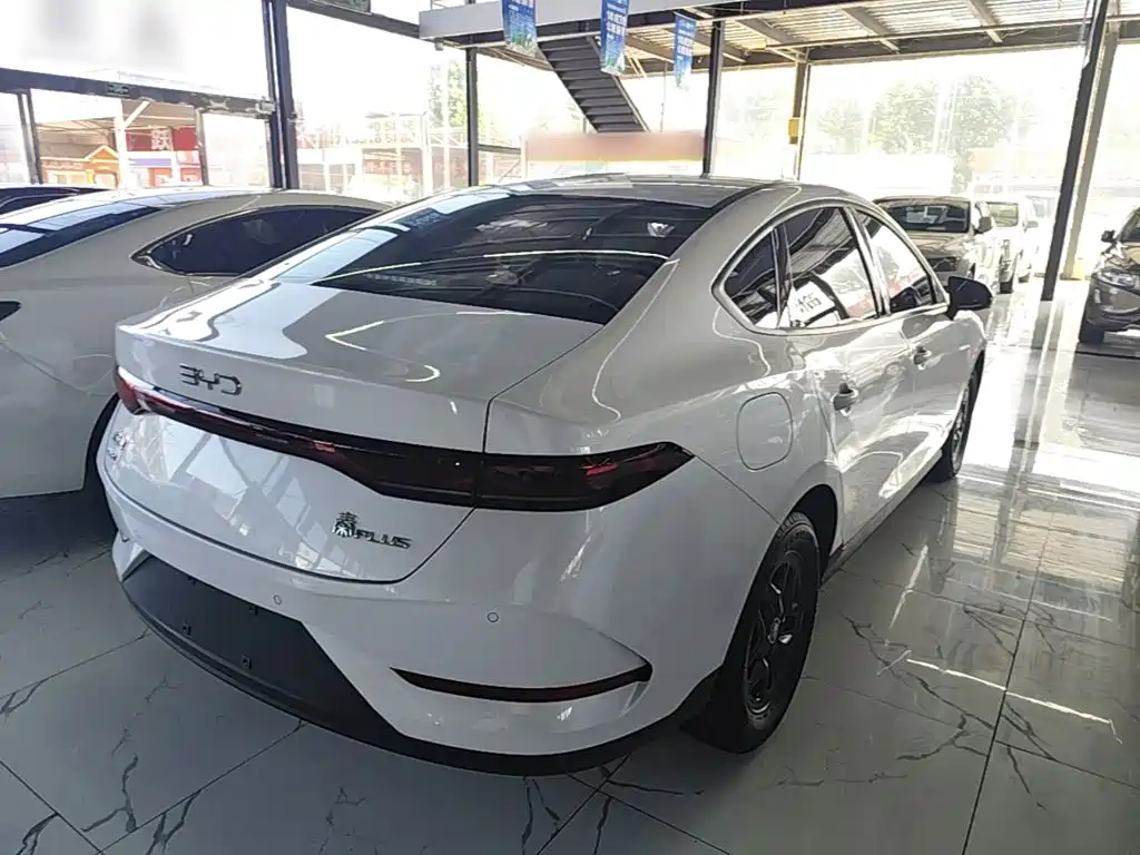 BYD Qin PLUS — миниатюра 7