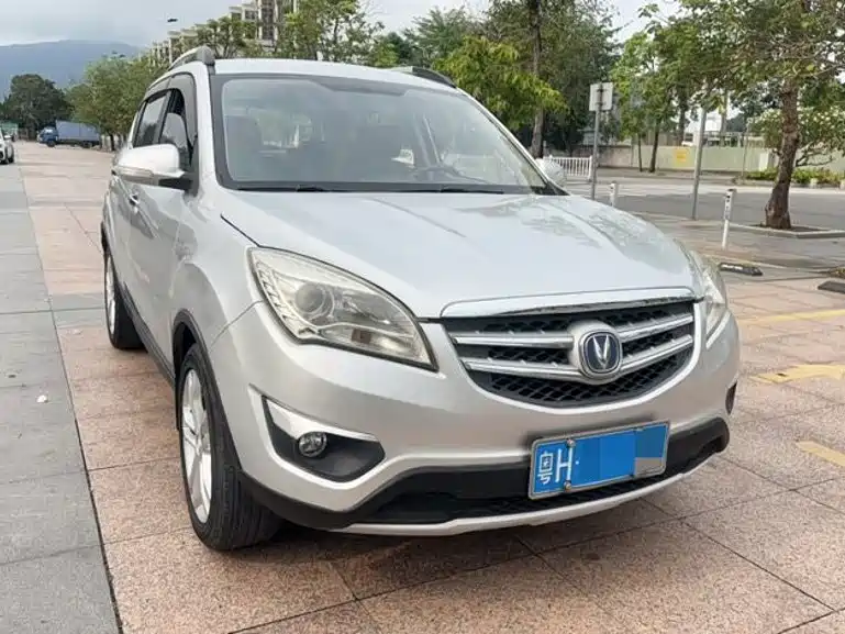 Changan CS35 — миниатюра 3