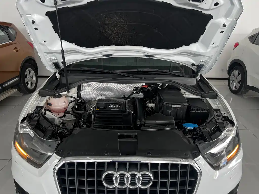 Audi Q3 — миниатюра 10