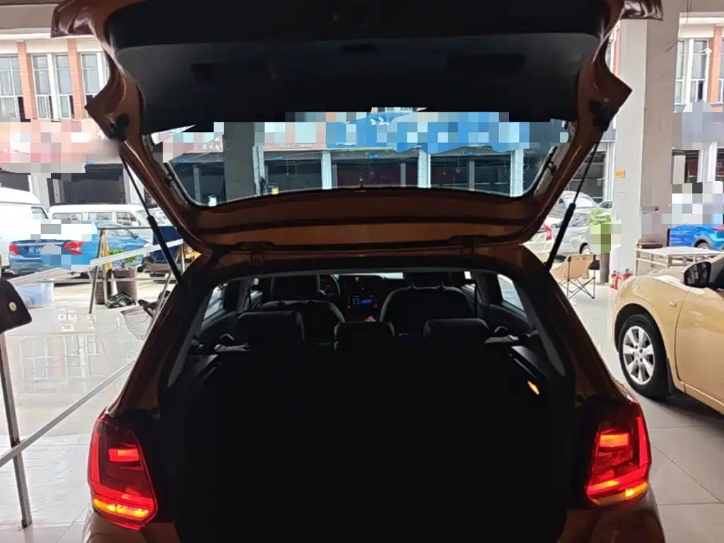 Volkswagen Polo — миниатюра 19