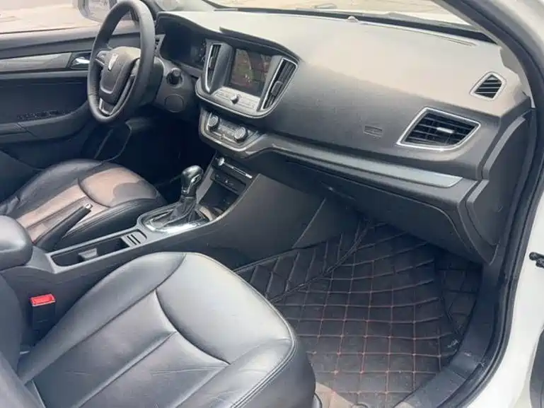 Roewe 360 — миниатюра 8