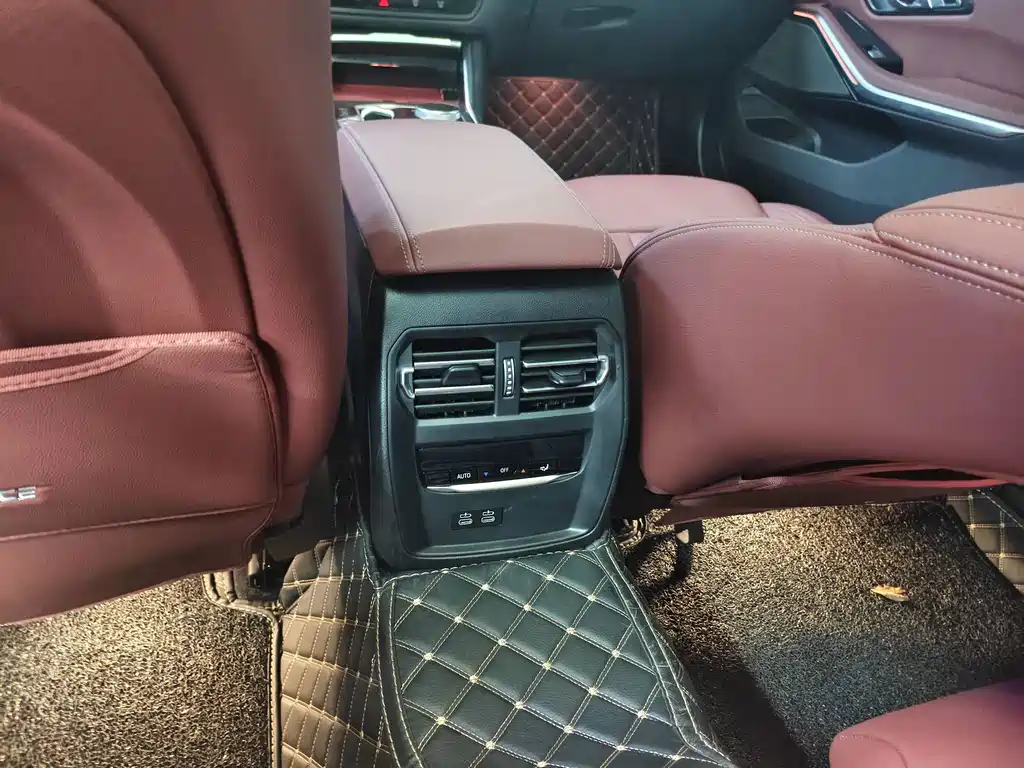 BMW 3 Series — миниатюра 13