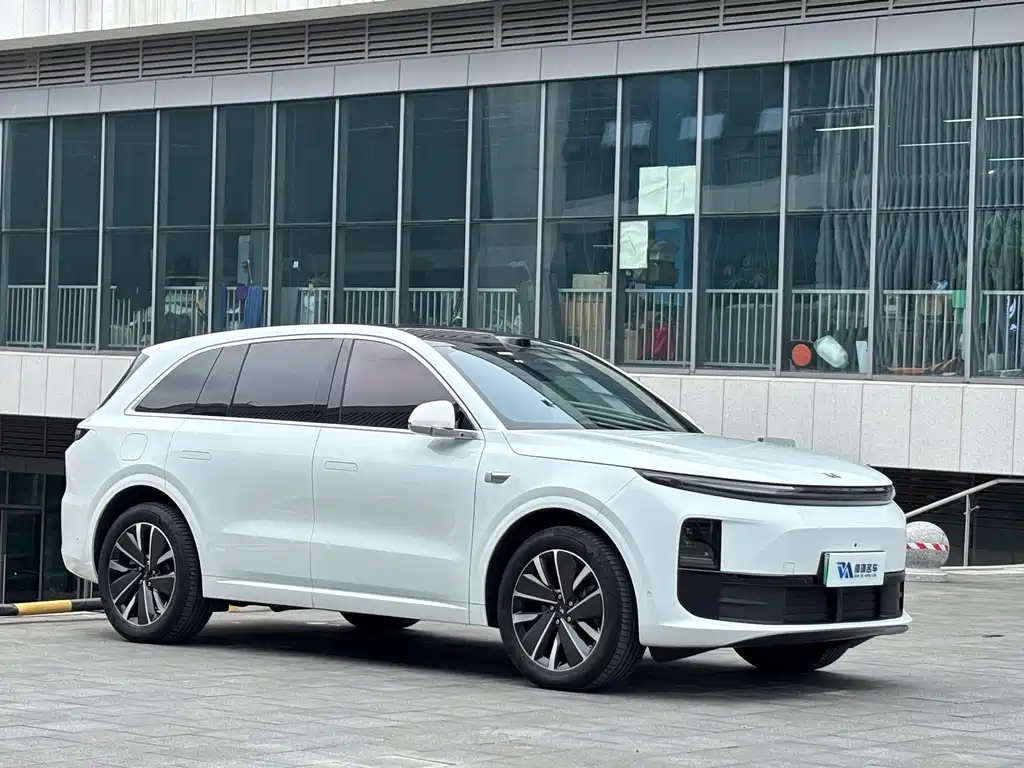 Li Auto Li L6 — миниатюра 3