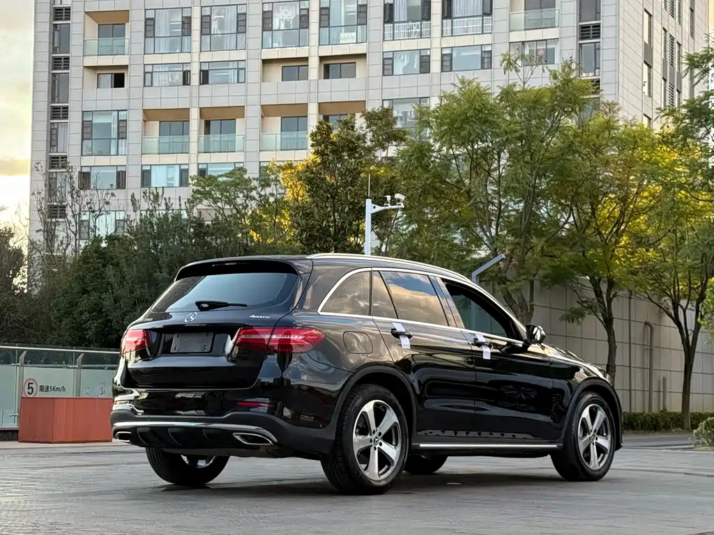 Mercedes-Benz GLC — миниатюра 7