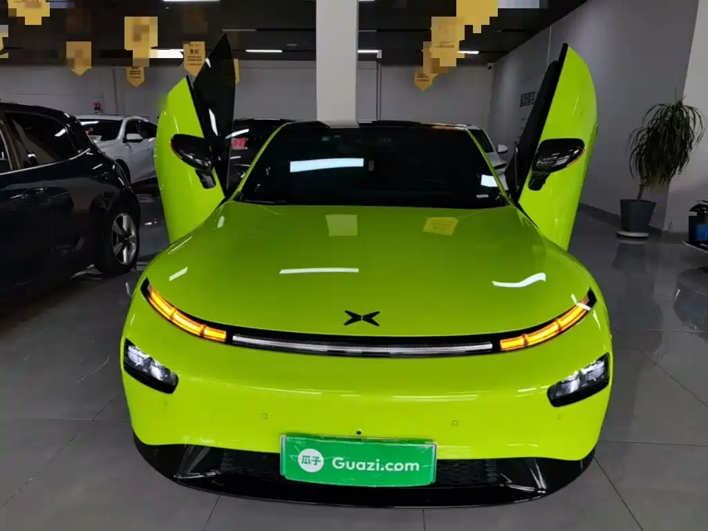XPeng P7 — миниатюра 3