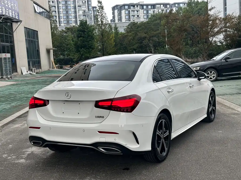 Mercedes-Benz A-Class — миниатюра 13