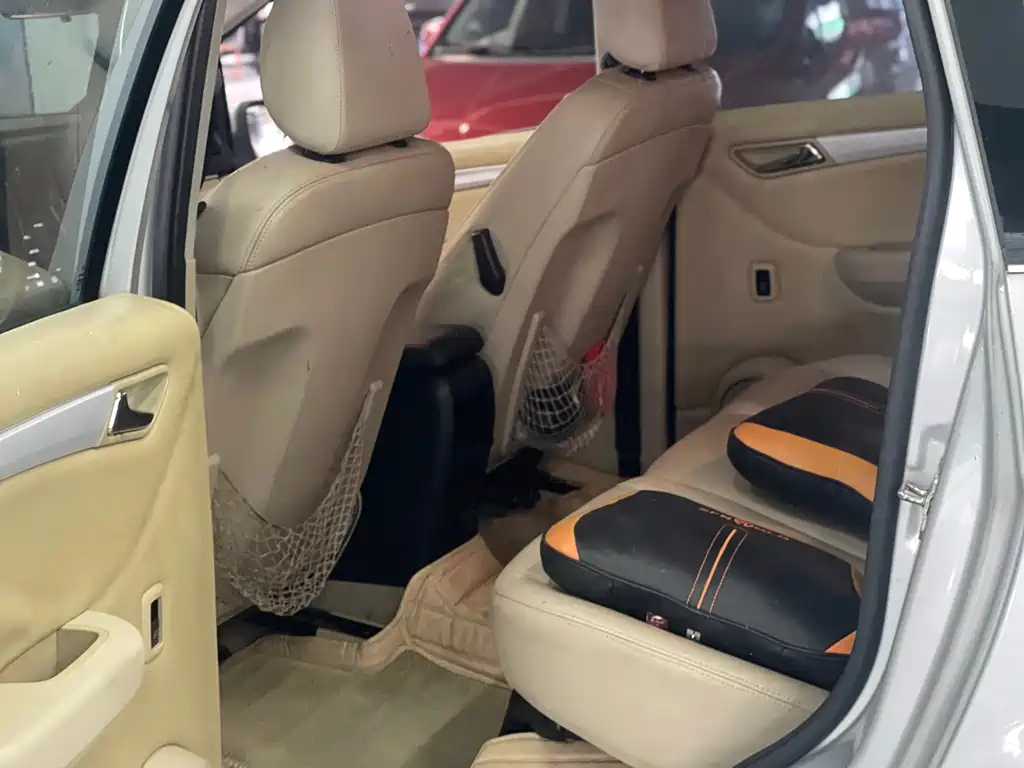 Mercedes-Benz B-Class — миниатюра 7