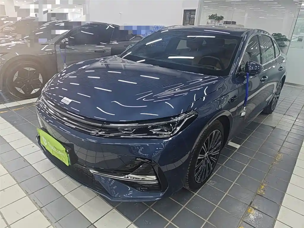 Geely Galaxy A7 2025 EM-i 150km Star Ship Edition