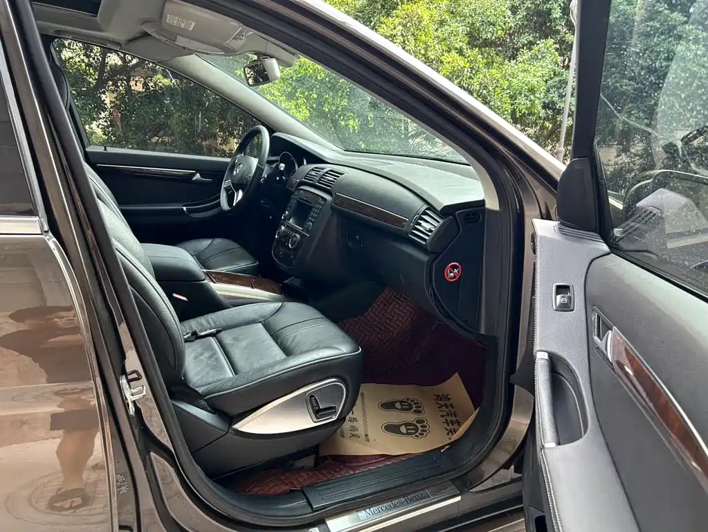 Mercedes-Benz R-Class — миниатюра 12