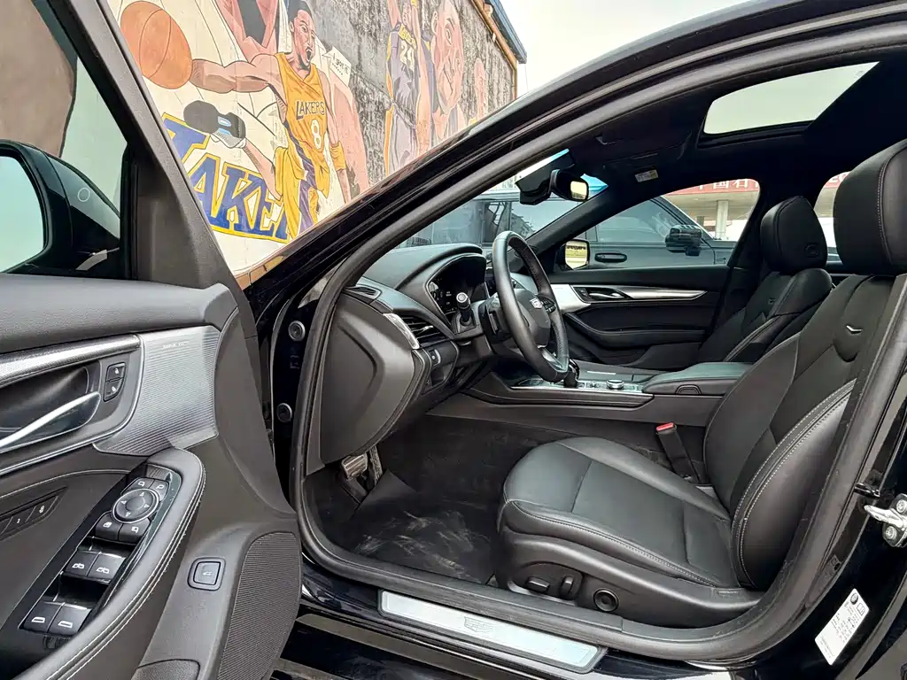 Cadillac CT5 2022 28T Luxury