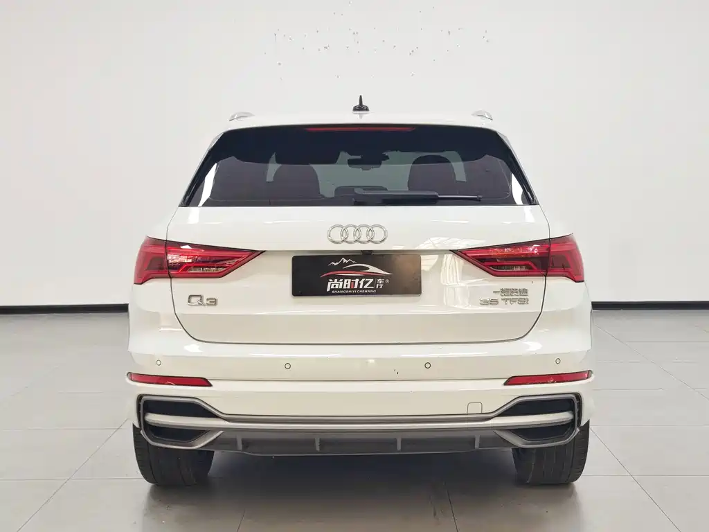 Audi Q3 — миниатюра 5