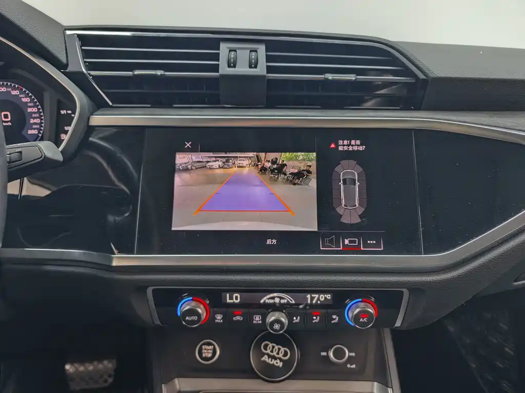 Audi Q3 — миниатюра 14