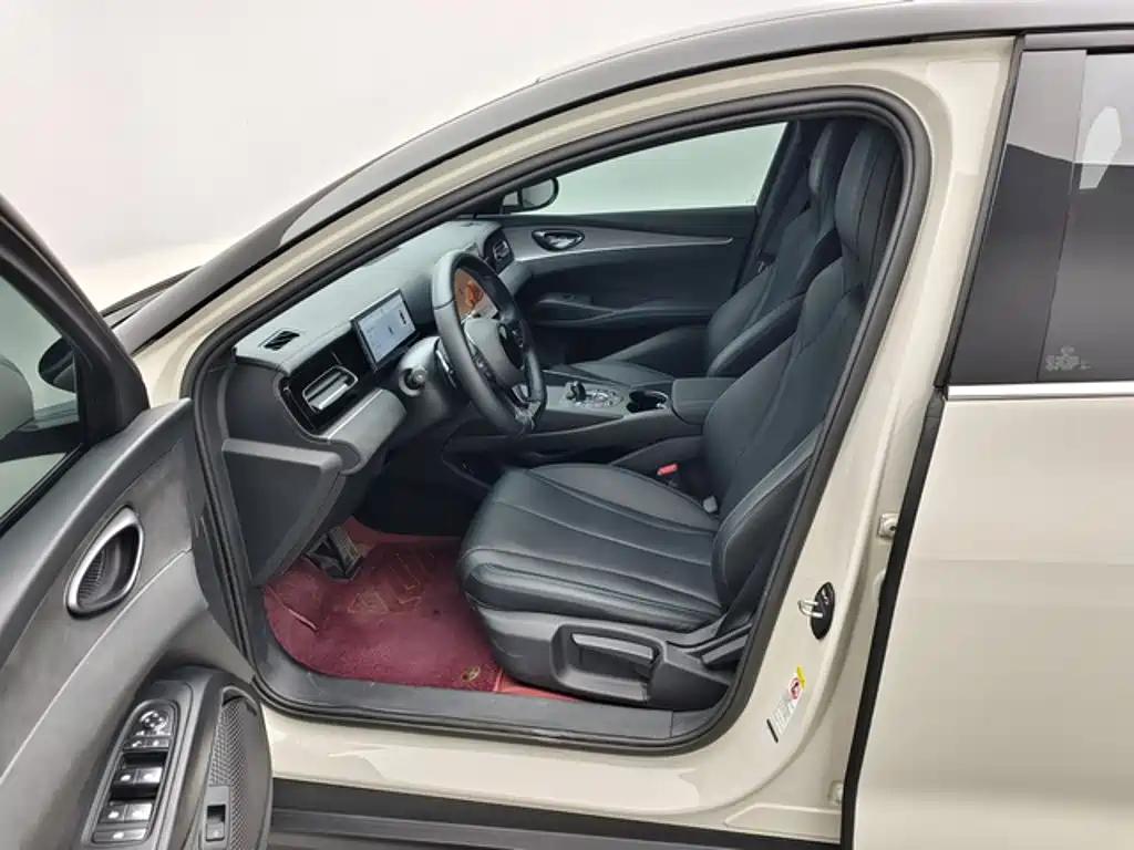 BYD Seal 06 — миниатюра 9