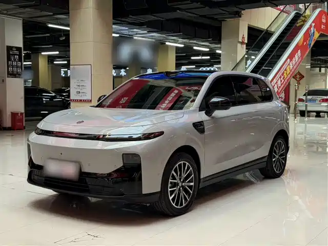2025 Leapmotor B10