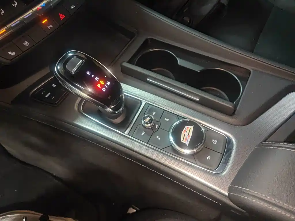 Cadillac CT5 2023 28T Luxury （ Standard ）