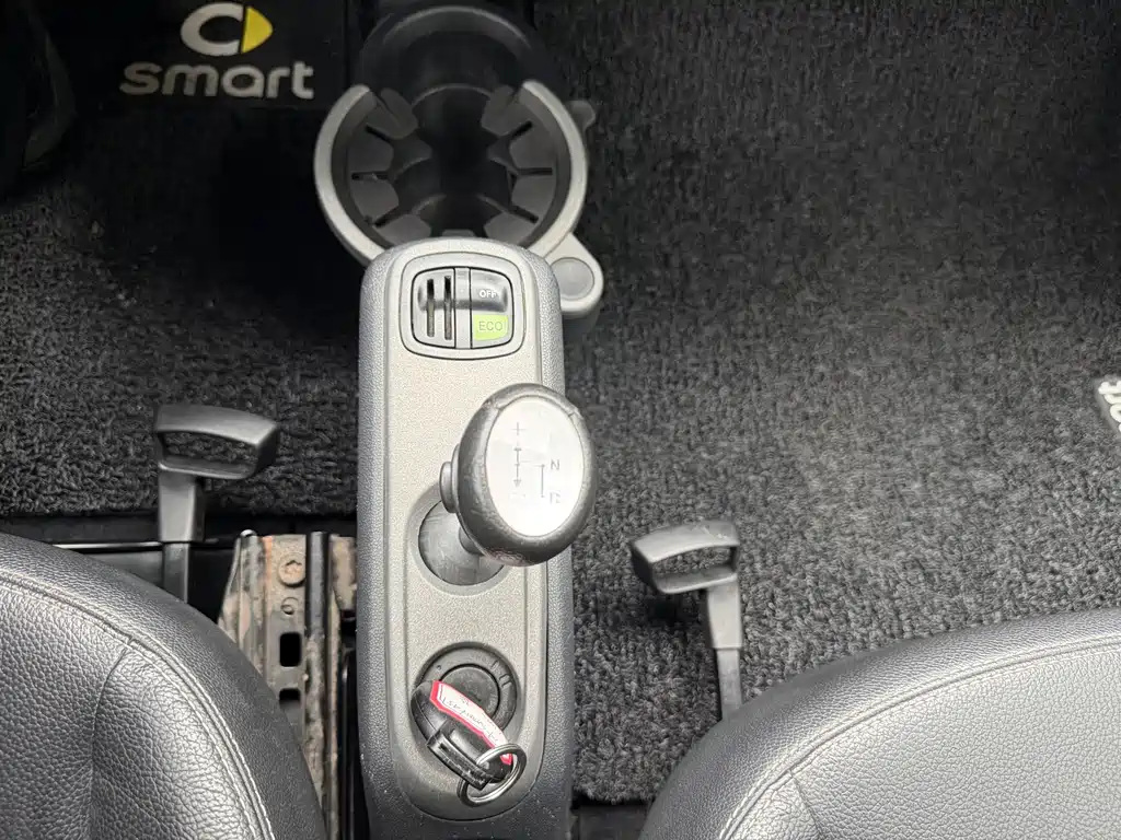 smart Smart Fortwo — миниатюра 12