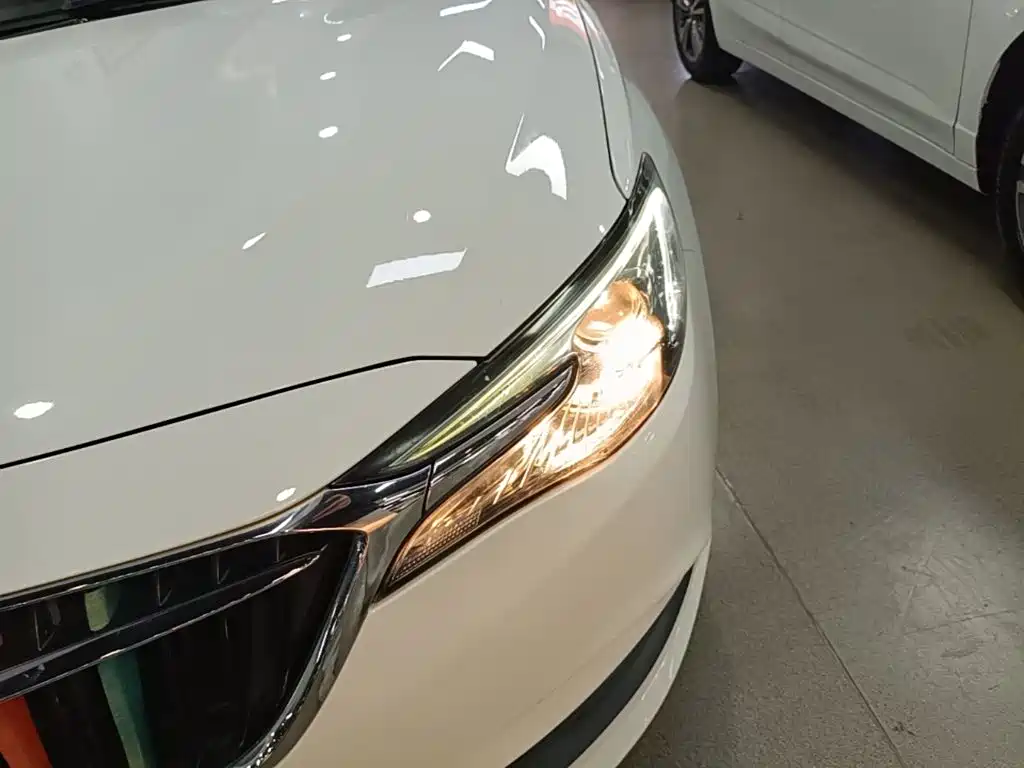 Buick Excelle — миниатюра 24