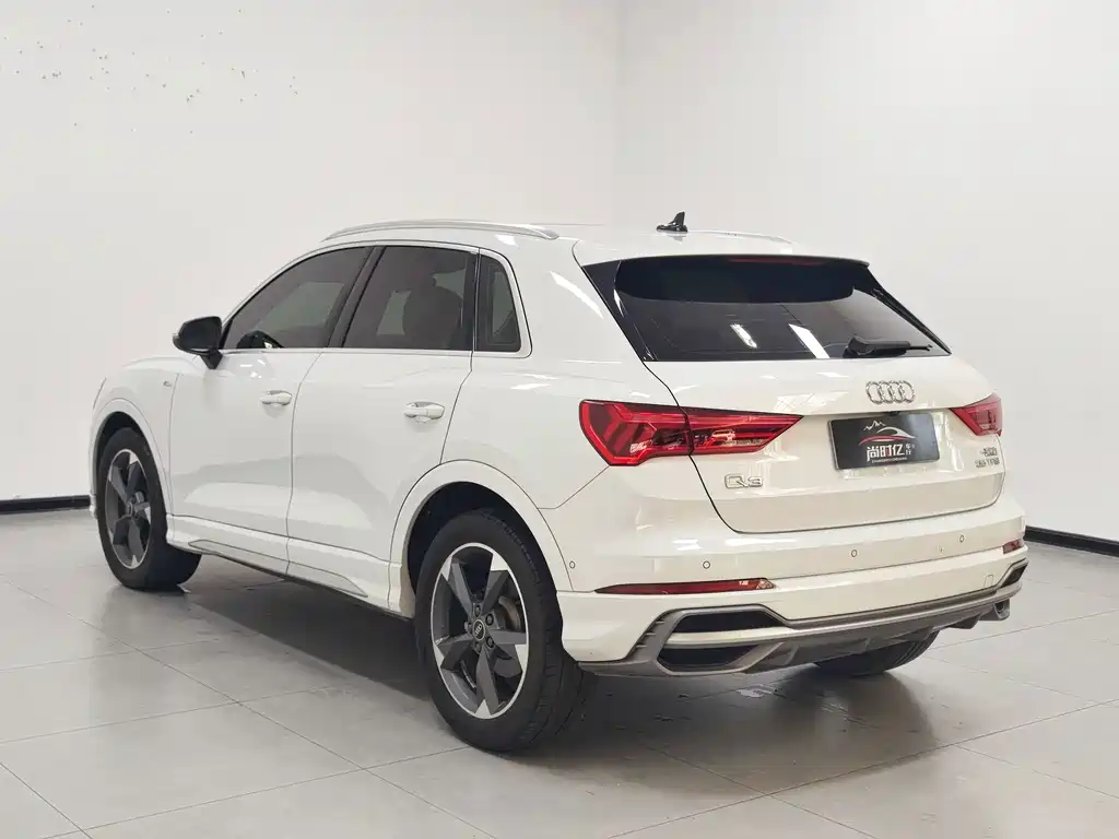 Audi Q3 — миниатюра 6