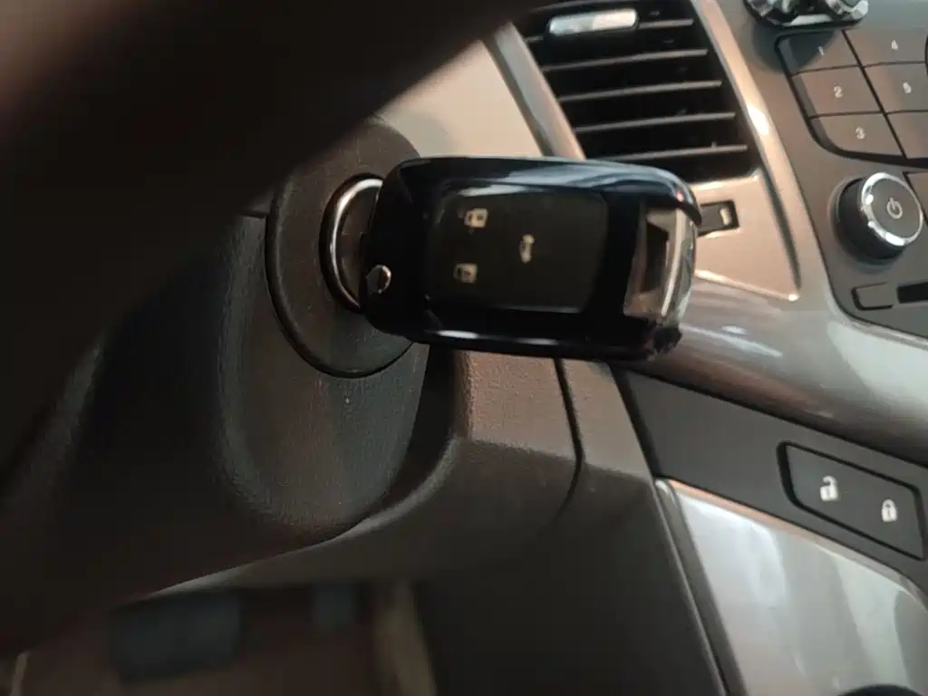 Chevrolet Cruze — миниатюра 9