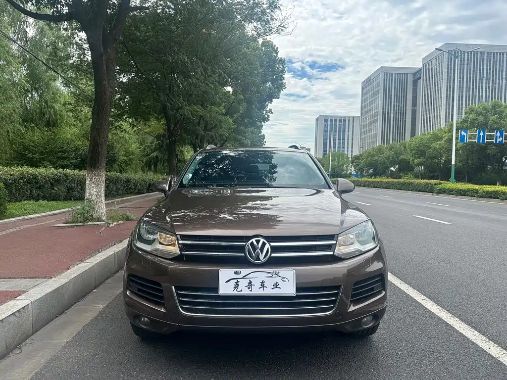 Volkswagen Touareg — миниатюра 2