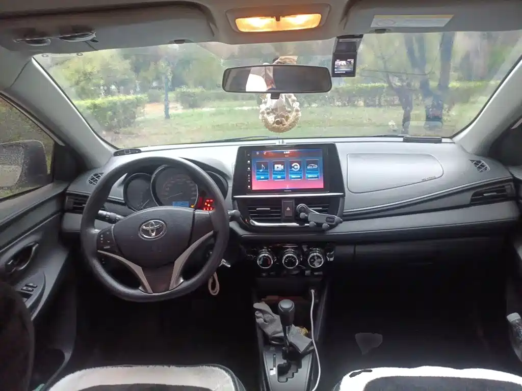Toyota Vios FS — миниатюра 5