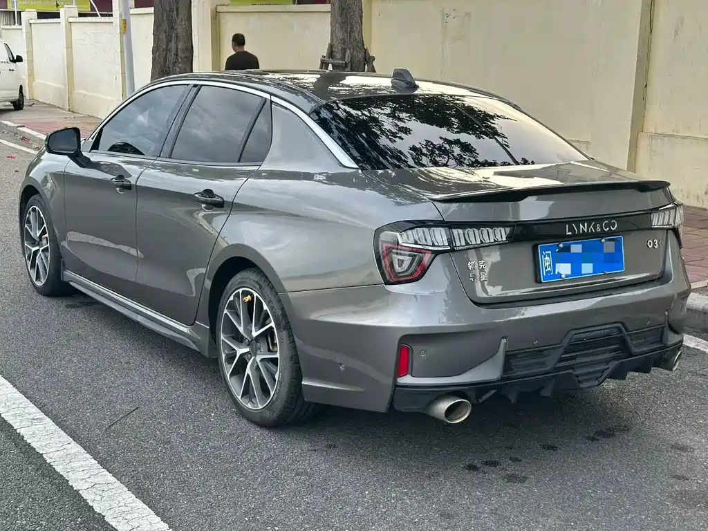 Lynk & Co 03 — миниатюра 7