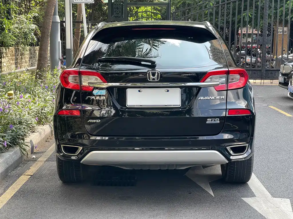 Honda Avancier — миниатюра 10