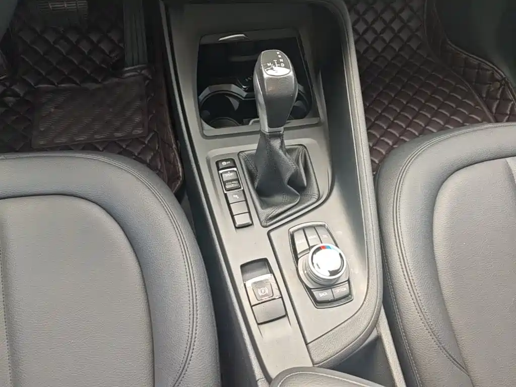 BMW X1 — миниатюра 14