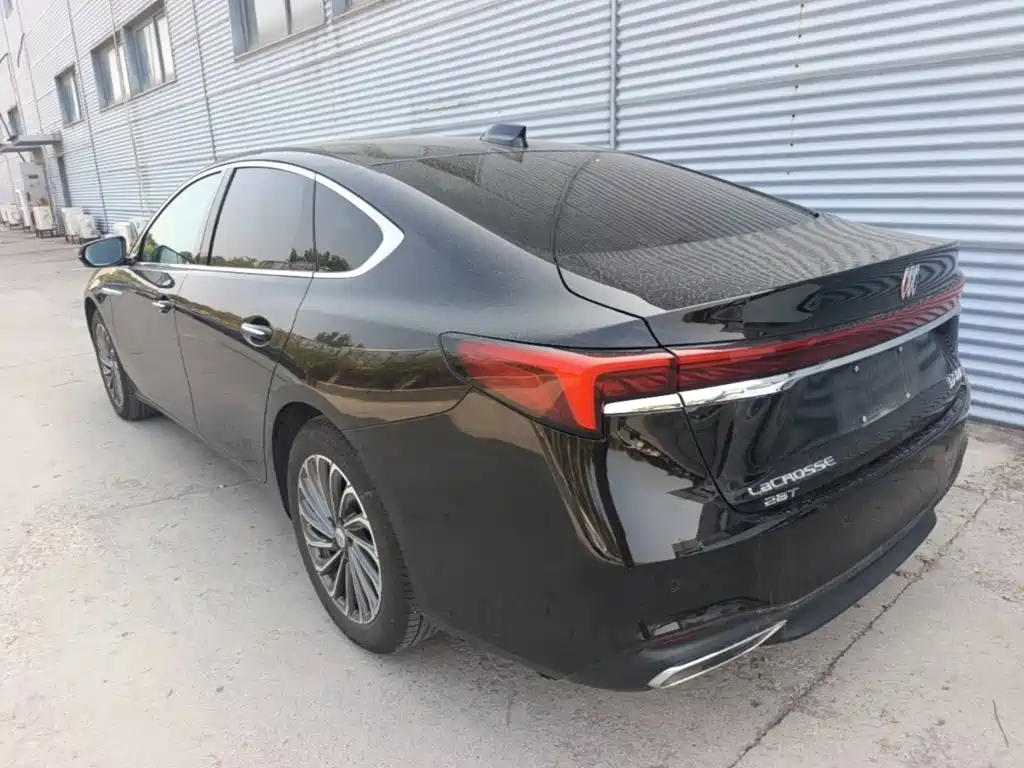 Buick LaCrosse — миниатюра 5
