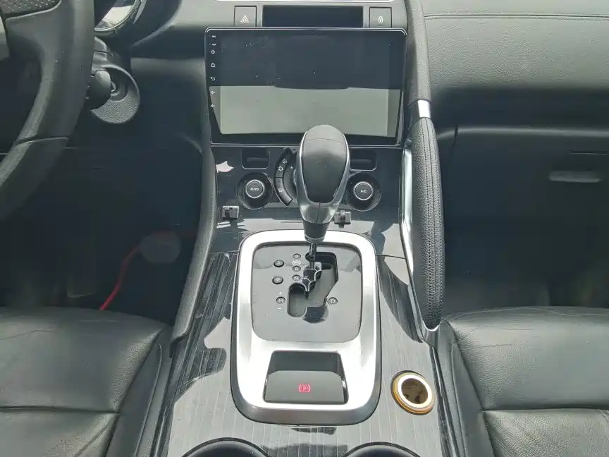 Peugeot 3008 — миниатюра 16