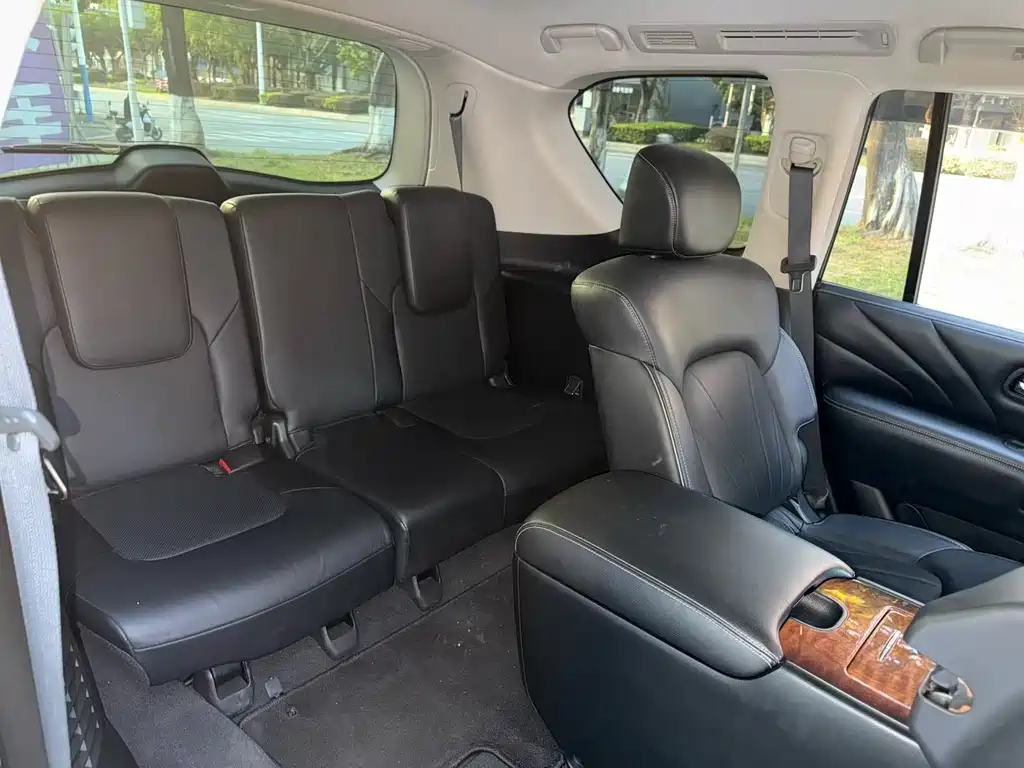 Infiniti QX80 — миниатюра 8