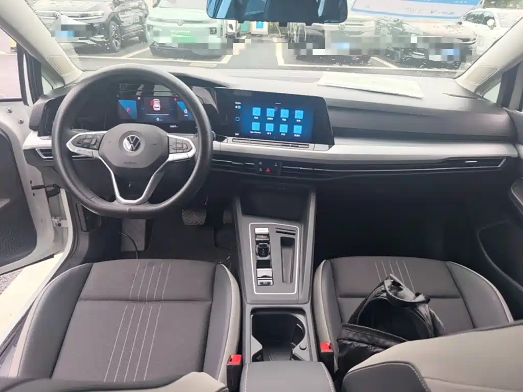 Volkswagen Golf — миниатюра 14